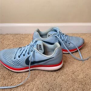 Nike Light Blue and Red Athletic Sneakers